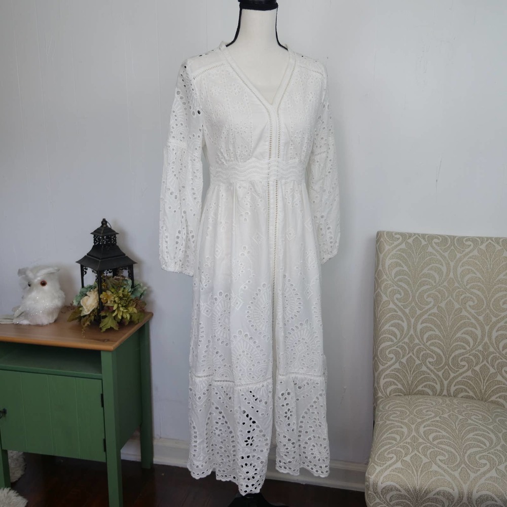 O.P.T White Floral Eyelet Lace‎ Midi Dress Size Small NWT Cottage Long Sleeve - Picture 6 of 6